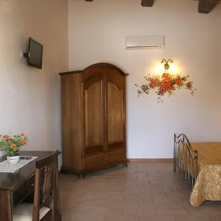 Terra Dei Limoni Hotel Calabernardo